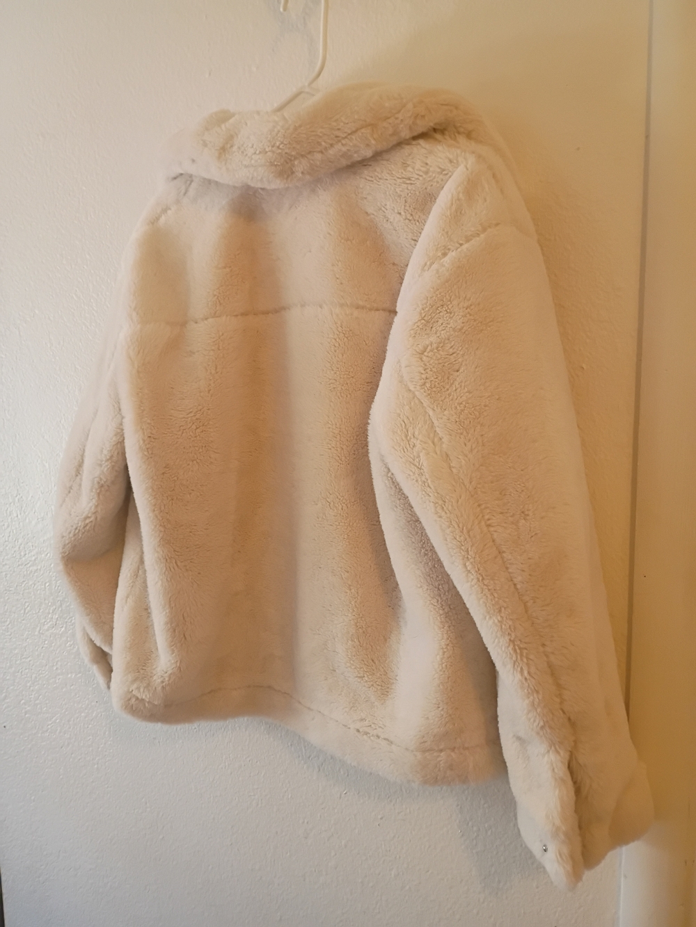 Jou Jou Plush Teddy Jacket in Cream - Picture 9 of 12